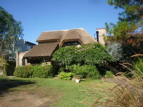 Complejo Turístico en venta "Cabañas del Urú", Colón, Pcia. de Entre Ríos 