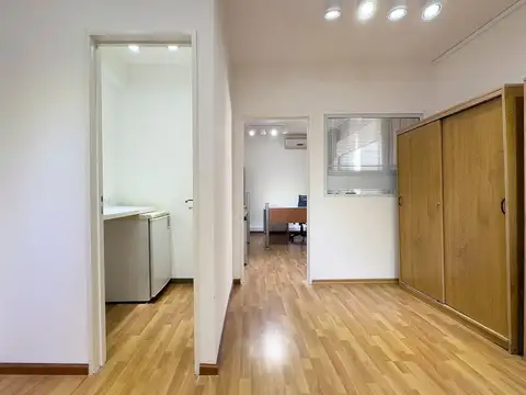 Oficina en Venta 50 años