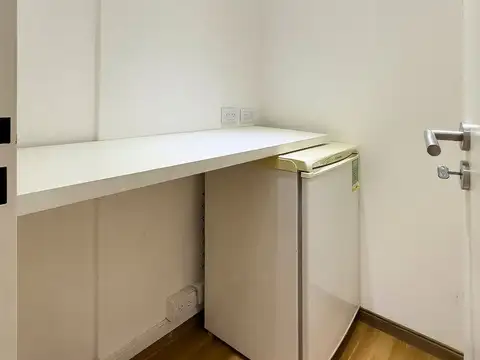 Excelente Oficina en Balvanera