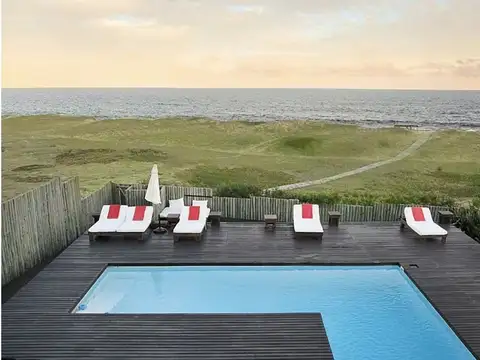 Casa en Alquiler Temporal de 5 dormitorios