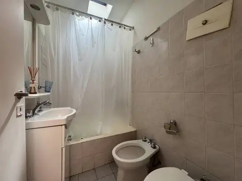ALQUILER PH 2 AMB PATIO PROPIO LAS CAÑITAS