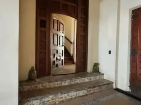 CARLOS CALVO 3900