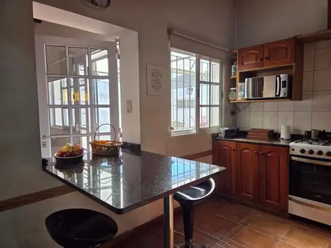 Venta casa 6 ambientes en Haedo