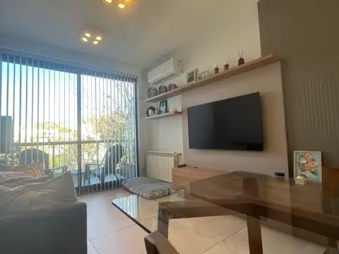 Departamento en Venta con 4 cocheras