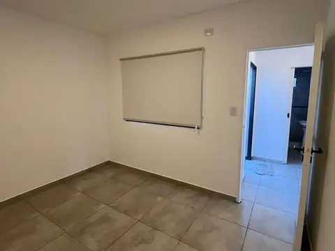 Casa 2 ambientes con 1 baño