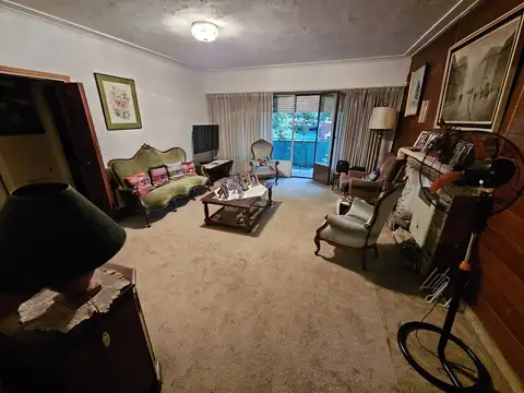 Depto Tipo Casa en Venta con 1 cocheras