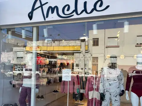 SE VENDE  LLAVE  DE COMERCIO