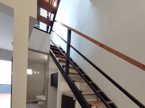 Casa en Alquiler con 1 cochera