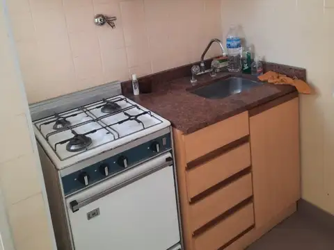 Departamento en Alquiler en Almagro, $ 700.000