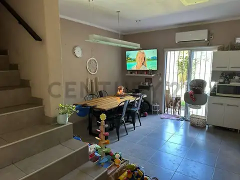 Departamento en Venta en Los Hornos, USD 56.500