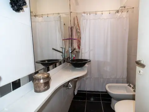Depto Tipo Casa en Venta en Centro, USD 79.000