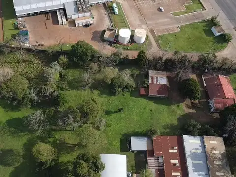 IMPORTANTE LOTE COMERCIAL DE 8000 M2  S/ RUTA 12
