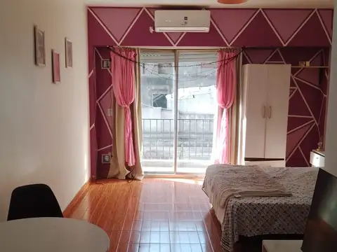 1 AMB ESMERALDA 534 4ª FRENTE CON BALCON (BARRIO: SAN NICOLAS)