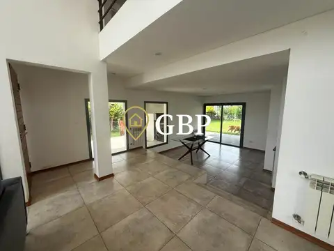 Casa en alquiler Anual Canning Barrio Los Talas