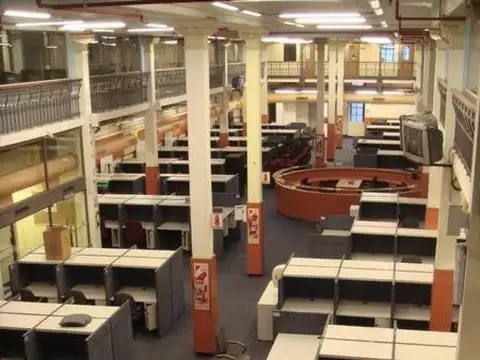 Oficina en Alquiler 50 años