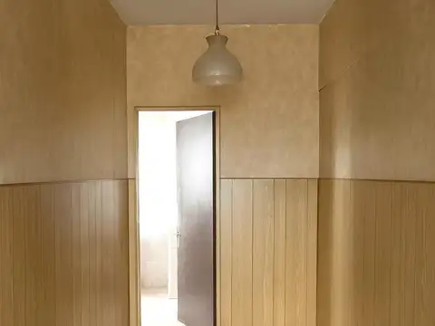 Avenida Mitre al 1000