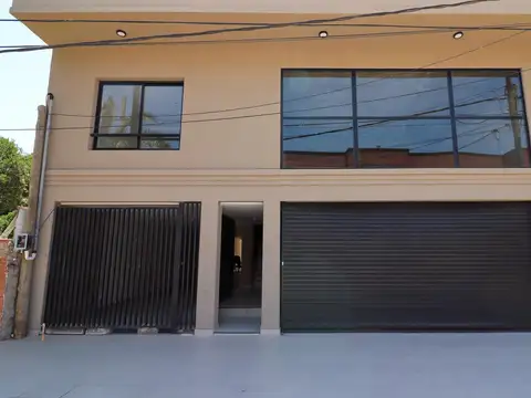 Venta Local 255 m2 a estrenar frente a la UNPAZ de José C Paz ubicación privilegiada