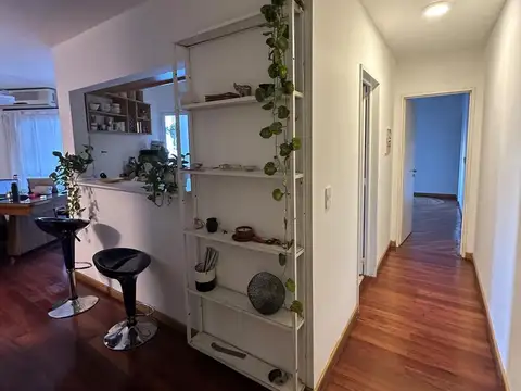 Departamento 4 ambientes con 2 baños