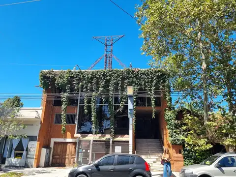 Local en Venta 58 años
