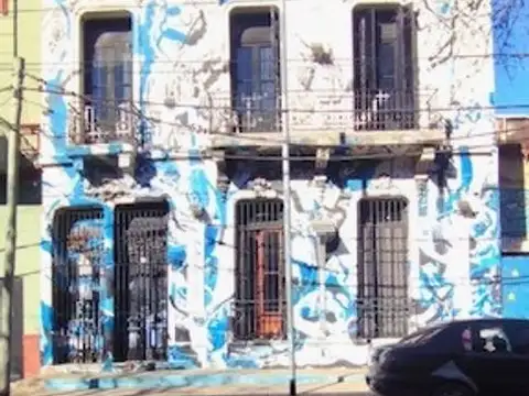 CASA ANTIGUA USO COMERCIAL - ALQUILER