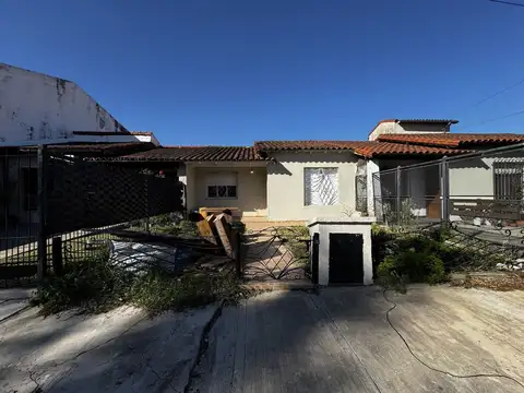 VENTA CASA CIUDAD JARDIN 3 AMBIENTES