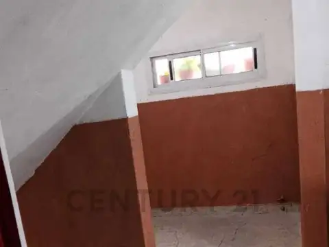 Profesor Doctor Pedro Chutro 2500, Piso 0