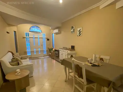 Casa en Venta en Quilmes Oeste, USD 180.000