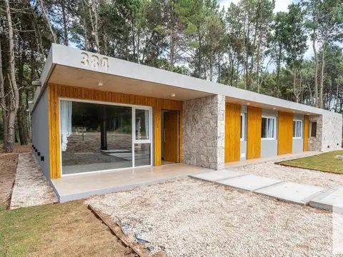 Casa en venta - 3 Dormitorios 2 Baños - Pinamar