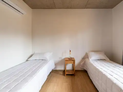 Casa en Venta en Villarobles, USD 290.000