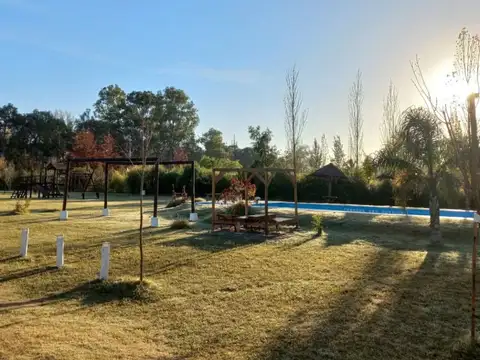 Quinta en Venta de 2 dormitorios