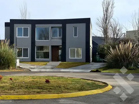 Casa en VENTA, a estrenar en Barrio Cerrado COSTA AZUL. Diseño de vanguardia. Neuquén capital.