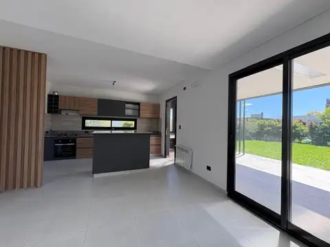 CASA EN VENTA HARAS SANTA MARIA