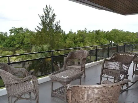 Departamento en Venta de 4 ambientes