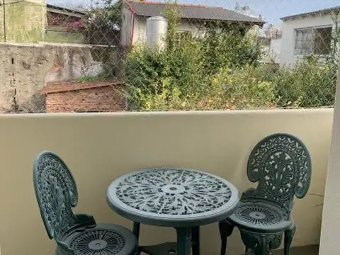 Caballito, Nicasio Oroño 600, 4 amb, 75m2, us 1,000 + servicios. 28-02 26  (Alq min 3 meses)