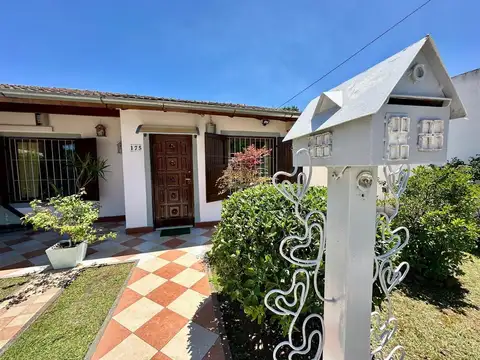 VENTA CASA 3 AMBIENTES EN ESCOBAR, APTO FINANCIACION