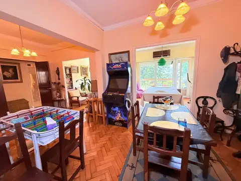 Departamento 6 ambientes con 3 baños