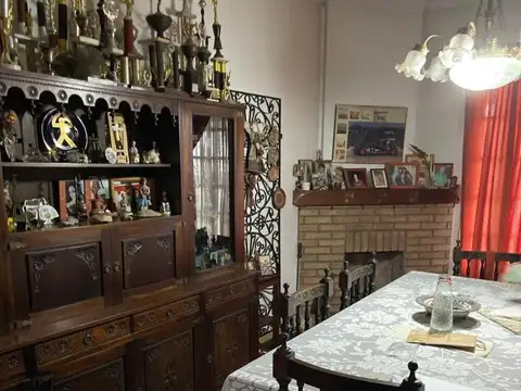 CASA Y DEPARTAMENTO