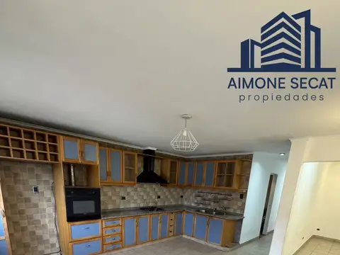 Depto Tipo Casa en Alquiler en Villa Ballester, $ 750.000