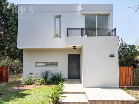 Casa en Venta en Santa Maria De Los Olivos, USD 315.000