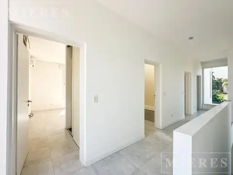 Casa en venta con renta en Santa María de los Olivos