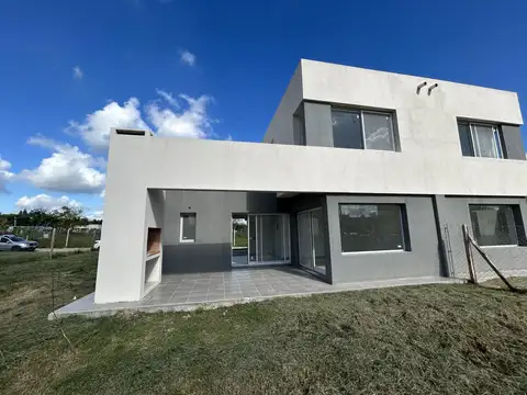 Casa en Venta en Casas del Este