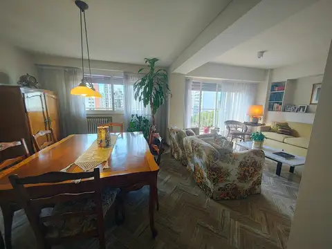 Colombres 340 , Piso 7