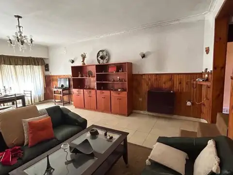 462 e/ camino centenario y 12b 2000, Piso 0