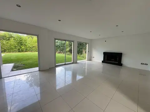 Casa en Venta en La Alameda 4 dormitorios, Nordelta 100