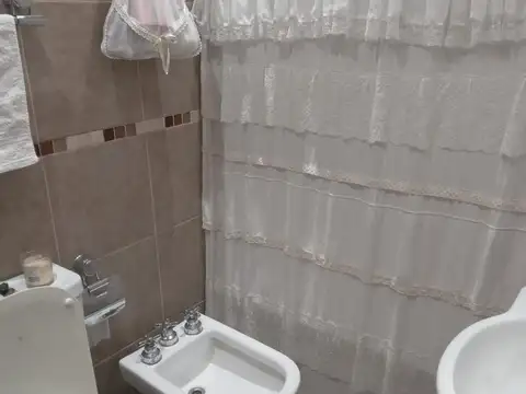 CASA EN VENTA EN RAMOS MEJIA