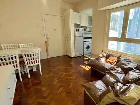 Venta de departamento de 2 ambientes en Flores