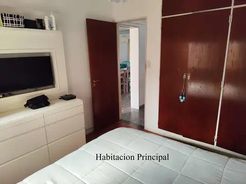 Depto Tipo Casa 4 ambientes con 2 baños