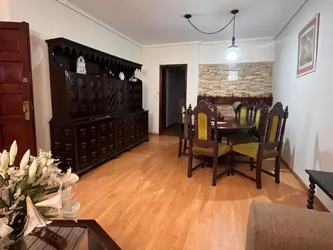 Manuel Castro 900