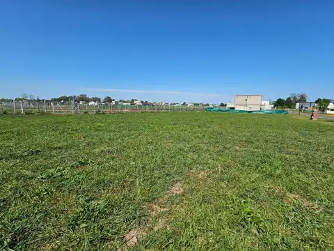 Terreno en Venta en Pilar del Este - Santa Lucia, USD 49.000