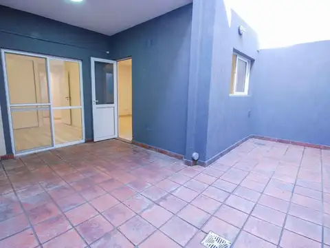 PH 3 Amb Venta Villa Madero Patio Planta Baja